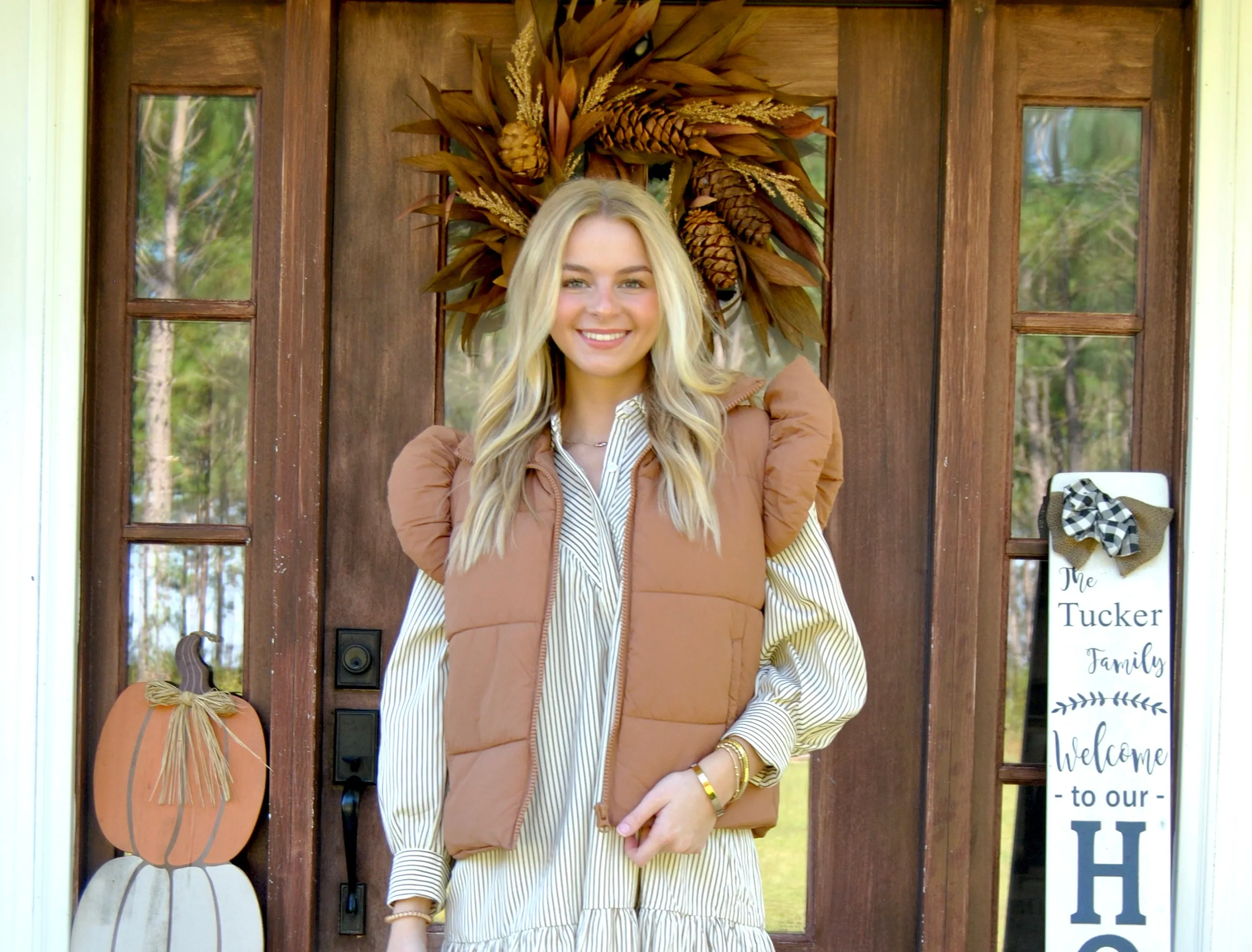 Simply Southern Puffy Vest in Mocha