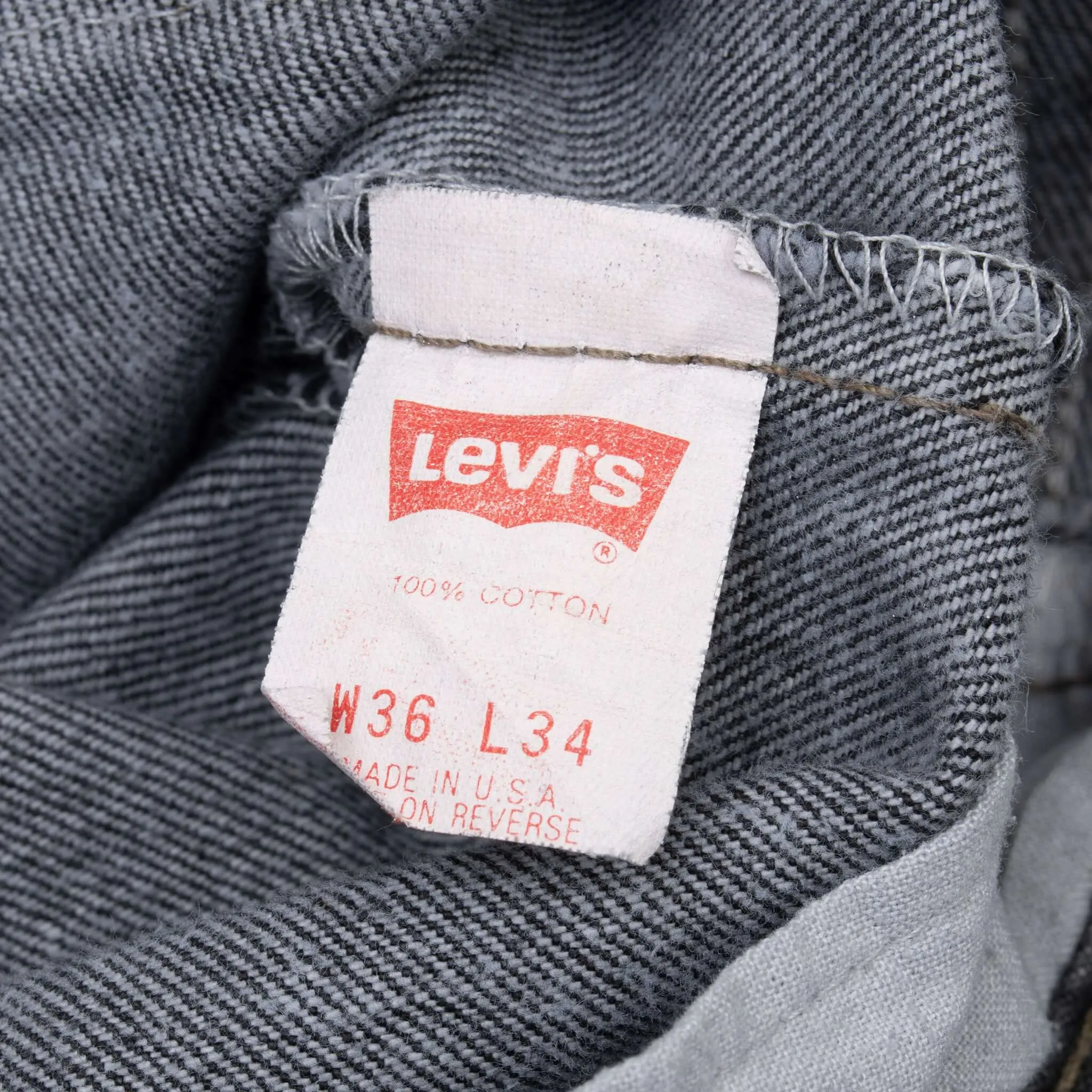 VINTAGE LEVIS 501 BLACK JEANS 1980S SIZE 35X34 MADE IN USA