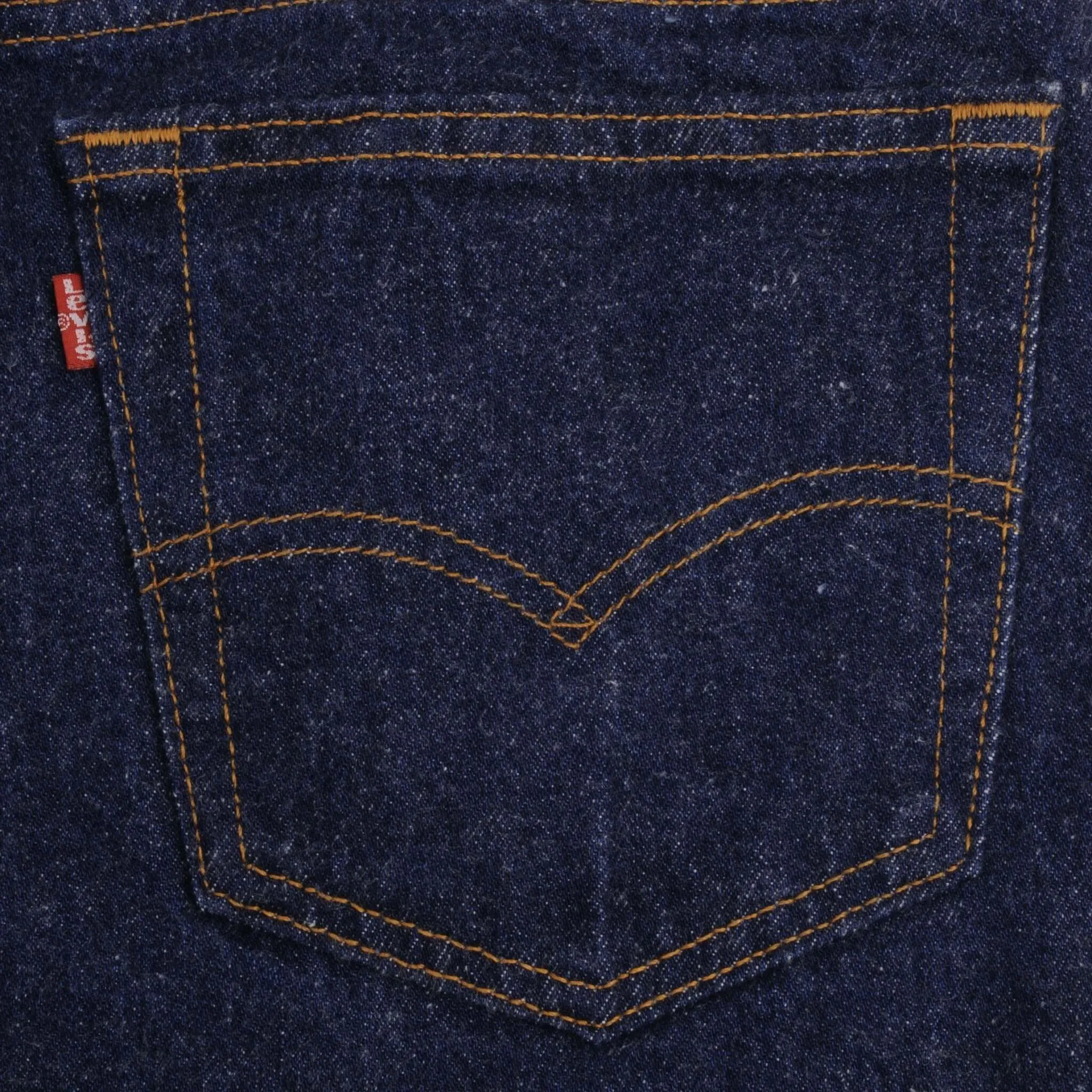 VINTAGE LEVIS 501 INDIGO DARK WASH JEANS 1980S SIZE 35X36 MADE IN USA